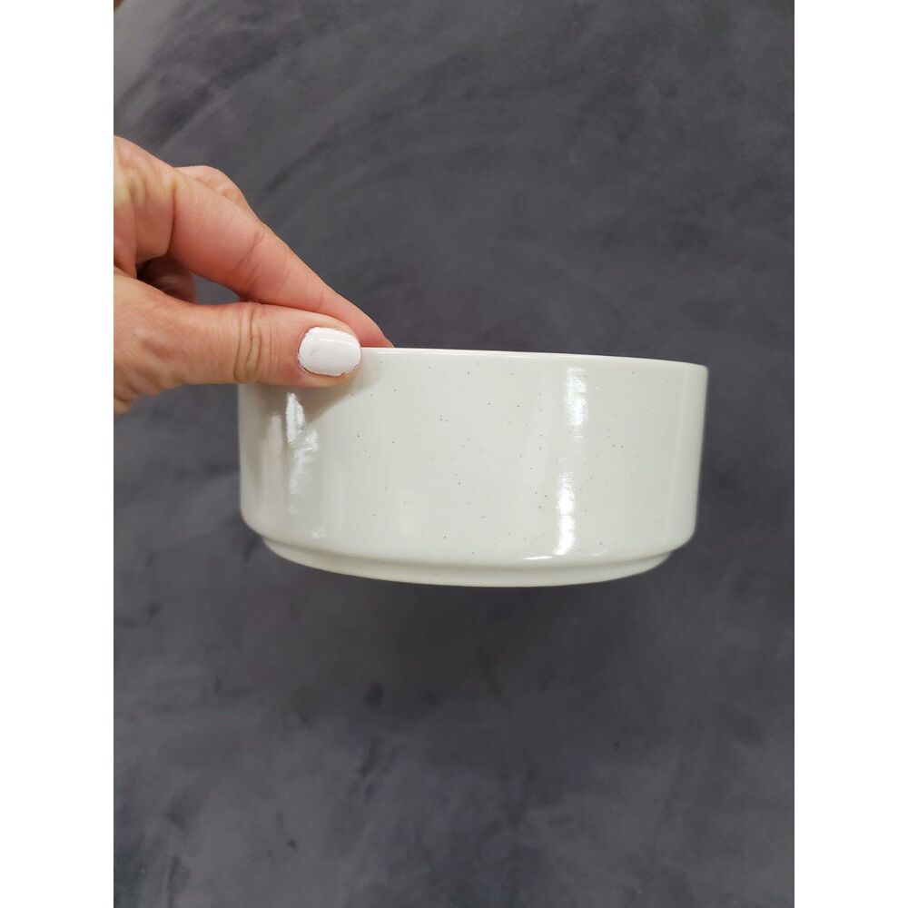 CEREAL BOWL -FAMIWARE NEBULA WHITE WITH SPECKLES STONEWARE